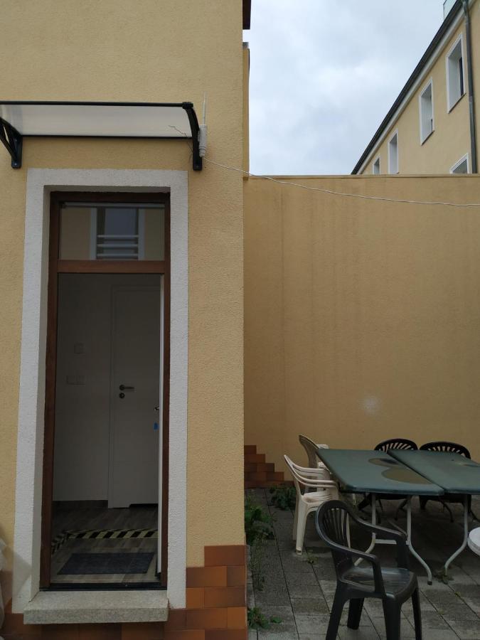 Mehrfamilien Haus Lejlighed Schkeuditz Eksteriør billede